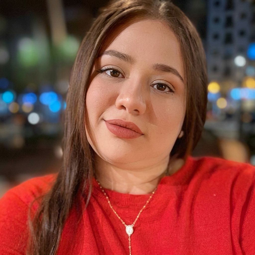 MARIA ROJAS